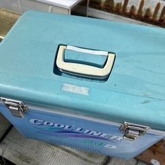 クーラーボックス　COOLLINERの画像