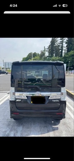 タントカスタム　人気のブラックターボ
