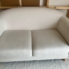 2人掛け白ソファ
