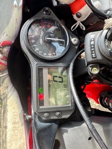CBR600F4i 現車確認可能です