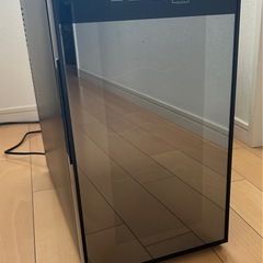 ワインセラー　8本入り