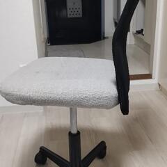 オフィスチェアの画像