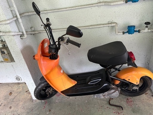 スズキ　チョイノリ　原付　バイク