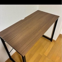 ニトリ　デスク　ザッキーの画像