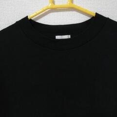 GU  レディースTシャツの画像