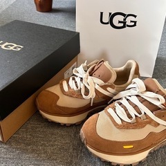 UGGスニーカー26