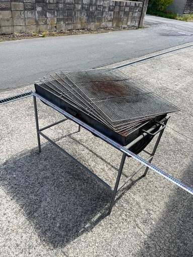 値下げ！ドラム缶コンロ　網６枚付き　バーベキューに！