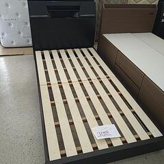 シングルベッド