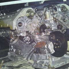 ベンツV8-V12リビルトエンジン専門工場-シリンダーボーリング等内燃機業務常設の画像