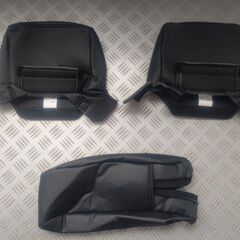 【無料】エブリイ エブリー DA64V系 前期 後期 H19/7～H24/5のシートカバーの一部、無料で差し上げます。 の画像