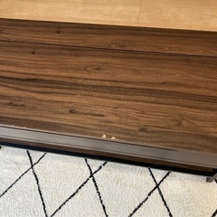 昇降テーブル