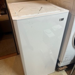 ハイアール 冷凍庫 家庭用 F-NU100G ジャンク品