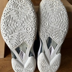 【配送無料】ASICS ゲルバースト23 GE 26cm アシックス バッシュの画像