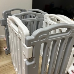 ベビーサークルの画像