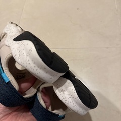 ※受け渡し決定【美品】NIKE／キャニオンサンダル レディース24cmの画像