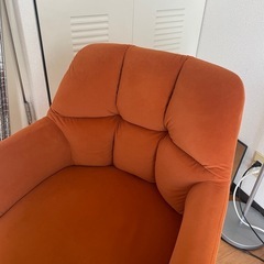 キャスター付き椅子の画像