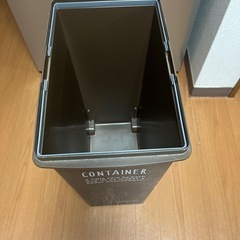 蓋なしゴミ箱の画像
