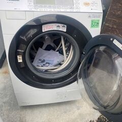 NO B229★格安特価★福岡市内配送設置無料★パナソニック Panasonic ななめドラム式洗濯乾燥機10kg 右開き クリスタルホワイト NA-VX7700R-Wの画像