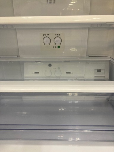 取りに来れる方限定！AQUAの３ドア冷蔵庫です！