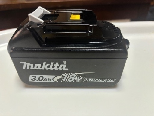 Makita 18V リチウムイオンバッテリー 3.0Ah