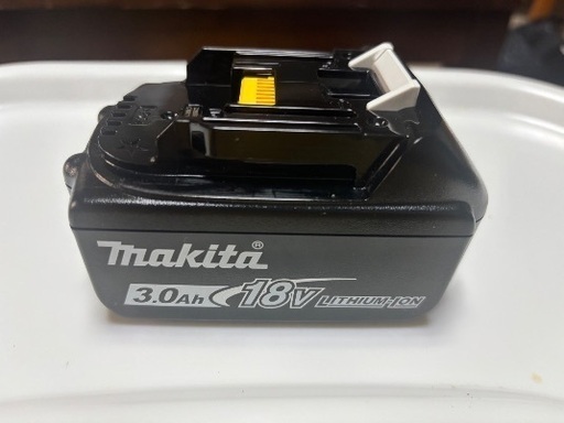 Makita 18V リチウムイオンバッテリー 3.0Ah