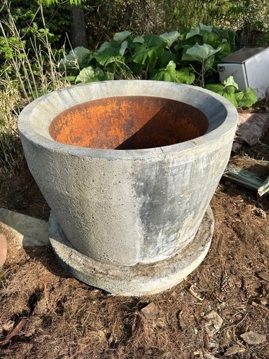 レトロな五右衛門風呂