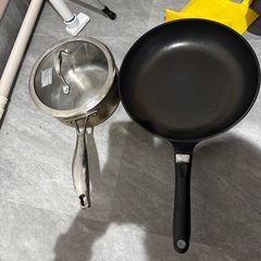 フライパン　片手鍋