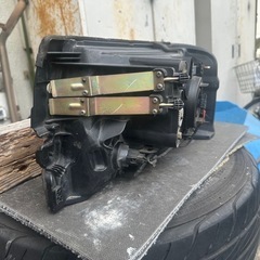 三菱 ミニキャブバン 右ベットライト
の画像