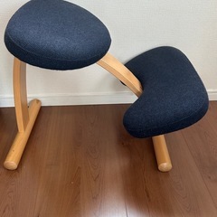バランスイージー　姿勢矯正椅子