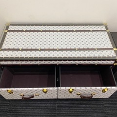 モノグラム柄 センターテーブル(収納付) 配送要相談の画像