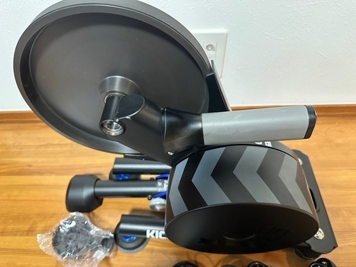 とりあえず最終値下げ動作確認済美品35km程度Wahoo KICKR WFBKTR120 v5