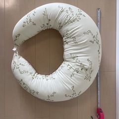 ひんやり抱き枕の画像