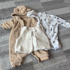 冬物ベビー服3点セットの画像