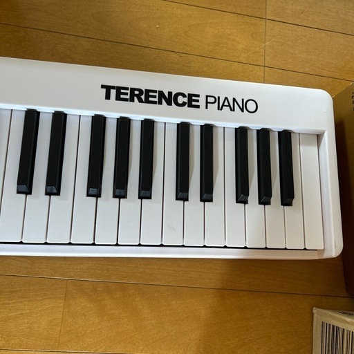 TERENCE 電子ピアノ 88鍵盤 折り畳み式 ピアノ X88C イヤホン付き