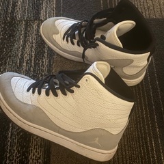 NIKEジョーダンスニーカーハイカットの画像
