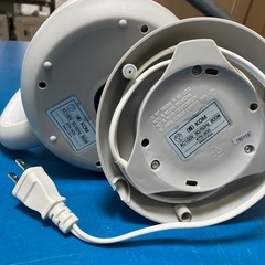 電気ケトル1L⭐︎在庫2台有り！KOM⭐︎クリーニング済み【386】の画像