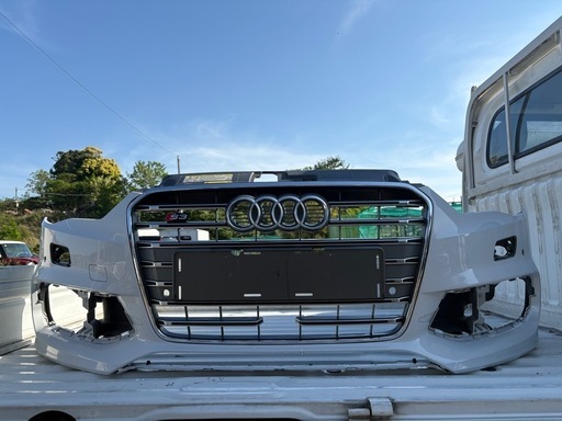 アウディ⭐︎バンパー