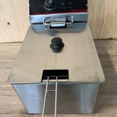 送料無料  卓上電気フライヤー 