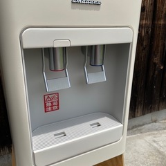 ウォーターサーバー　アマダナ　の画像