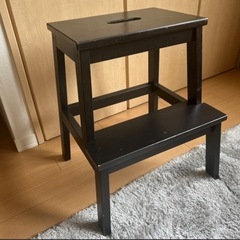 IKEA BEKVÄM ベクヴェーム　踏み台　ブラック②