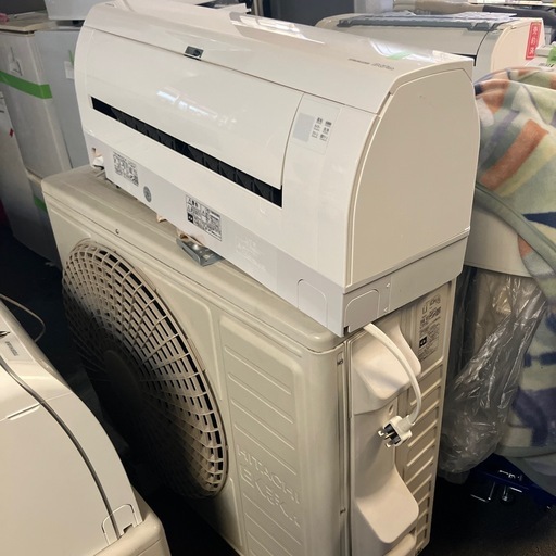 O2505-645 日立 ルームエアコン RAS-WM56J2E7 2019年製 リモコンあり ポンプダウン実施済み エアコンガス残量不明 ポンプダウン実施済み フィルター清掃必要 取付工事はお客様で手配して下さい