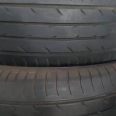 195/65R15 ヨコハマ ブルーアースの画像