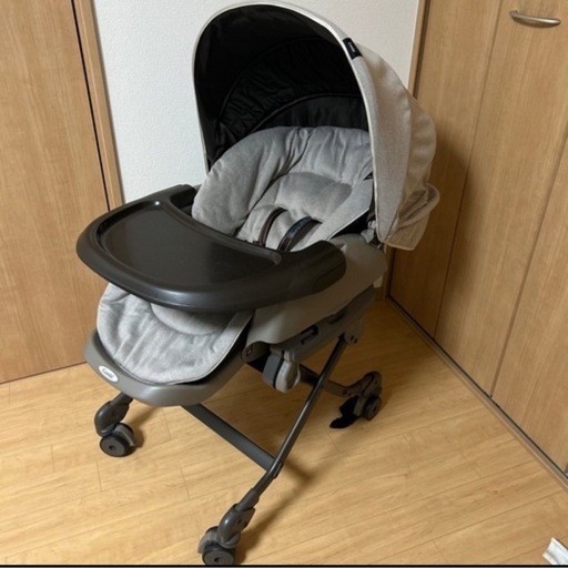 コンビ　電動ハイローチェア