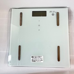 ミムゴ(MIMUGO)FIELD CHAMP 体組成計ヘルスメーター35F MG-BCM35F2021年製 ホワイト 体重計 180kgまで 登録10人体脂肪率 基礎代謝 BMI 体水分率 体筋肉率 骨量(1645)