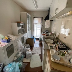 食器棚　カップボード