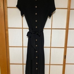 H&M ブラックワンピース