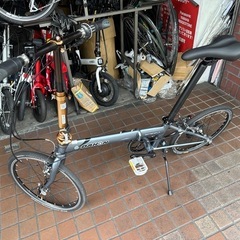 20インチ　DAHON（ダホン）　軽量アルミフレーム折り畳み自転...