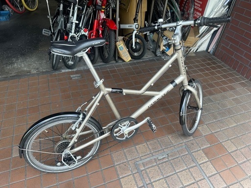 20インチ　ミニベロ　軽量アルミフレーム　7speed フェンダー付き　ゴールドシャンパン