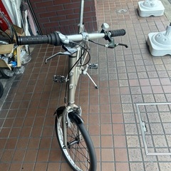 20インチ　ミニベロ　軽量アルミフレーム　7speed フェンダー付き　ゴールドシャンパンの画像