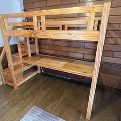 木製ロフトベッド